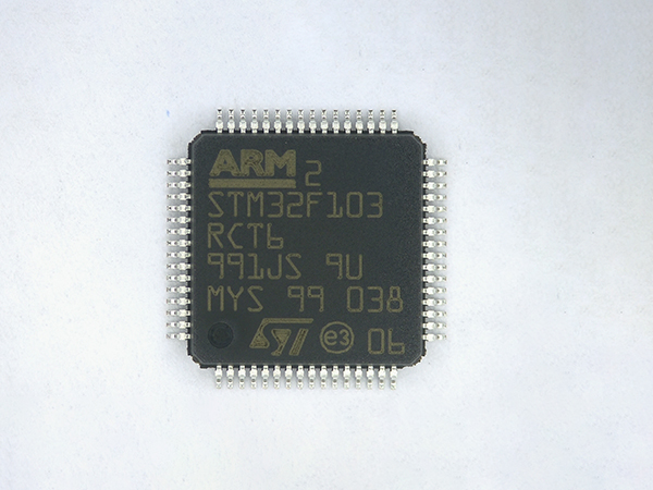 STM32F103RCT6-ST微控制器-草莓视频黄板